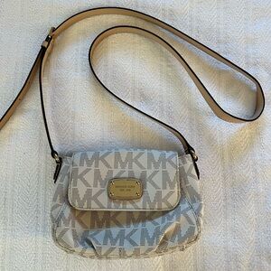 Michael Kors crossbody